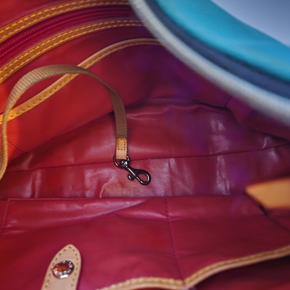 Dooney & Bourke Rebecca Classic Hobo Pebbled Leather Shoulder Bag. - Picture 5 of 16